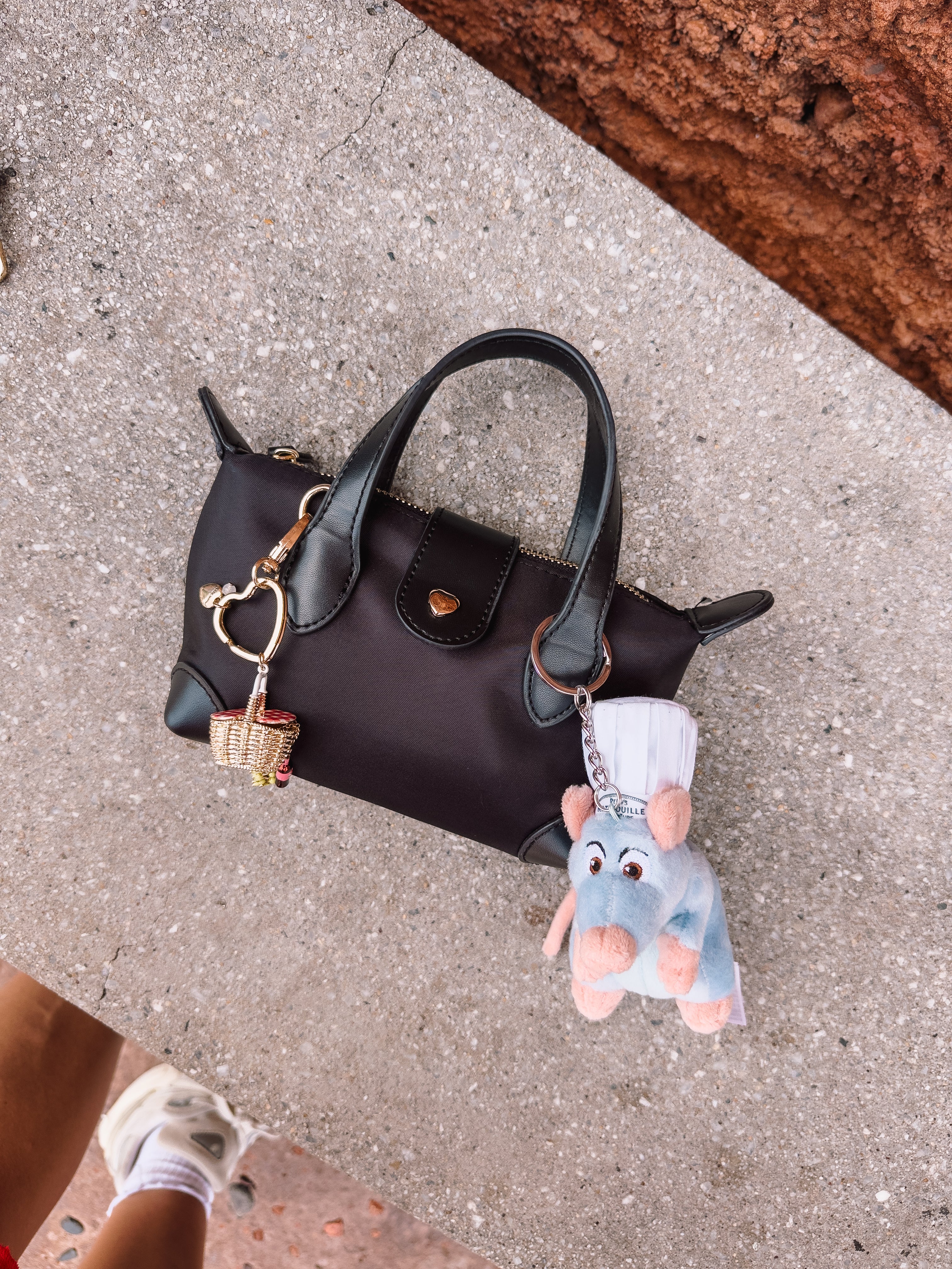 Pouchette Crossbody Bag