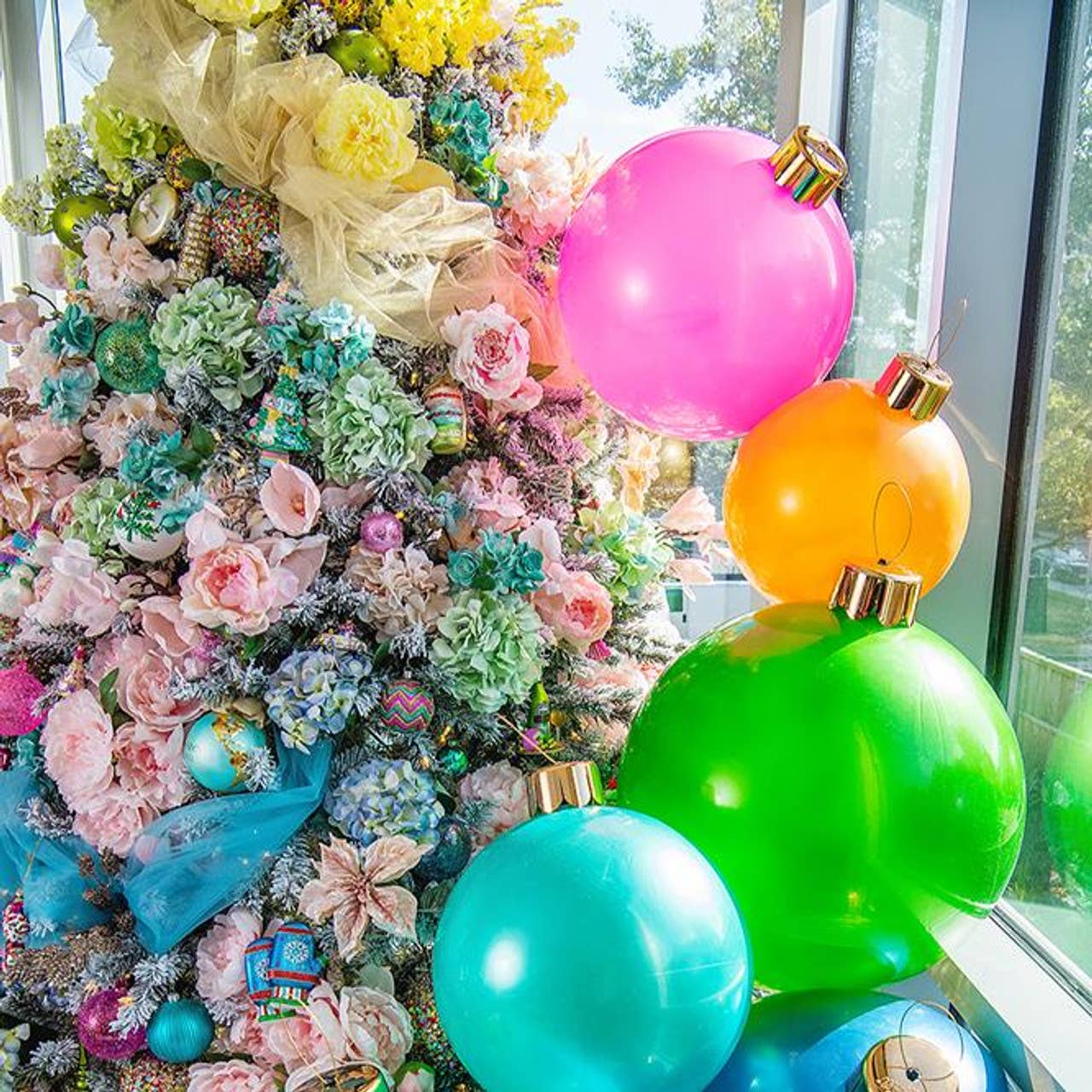 Teal Holiball® 18”