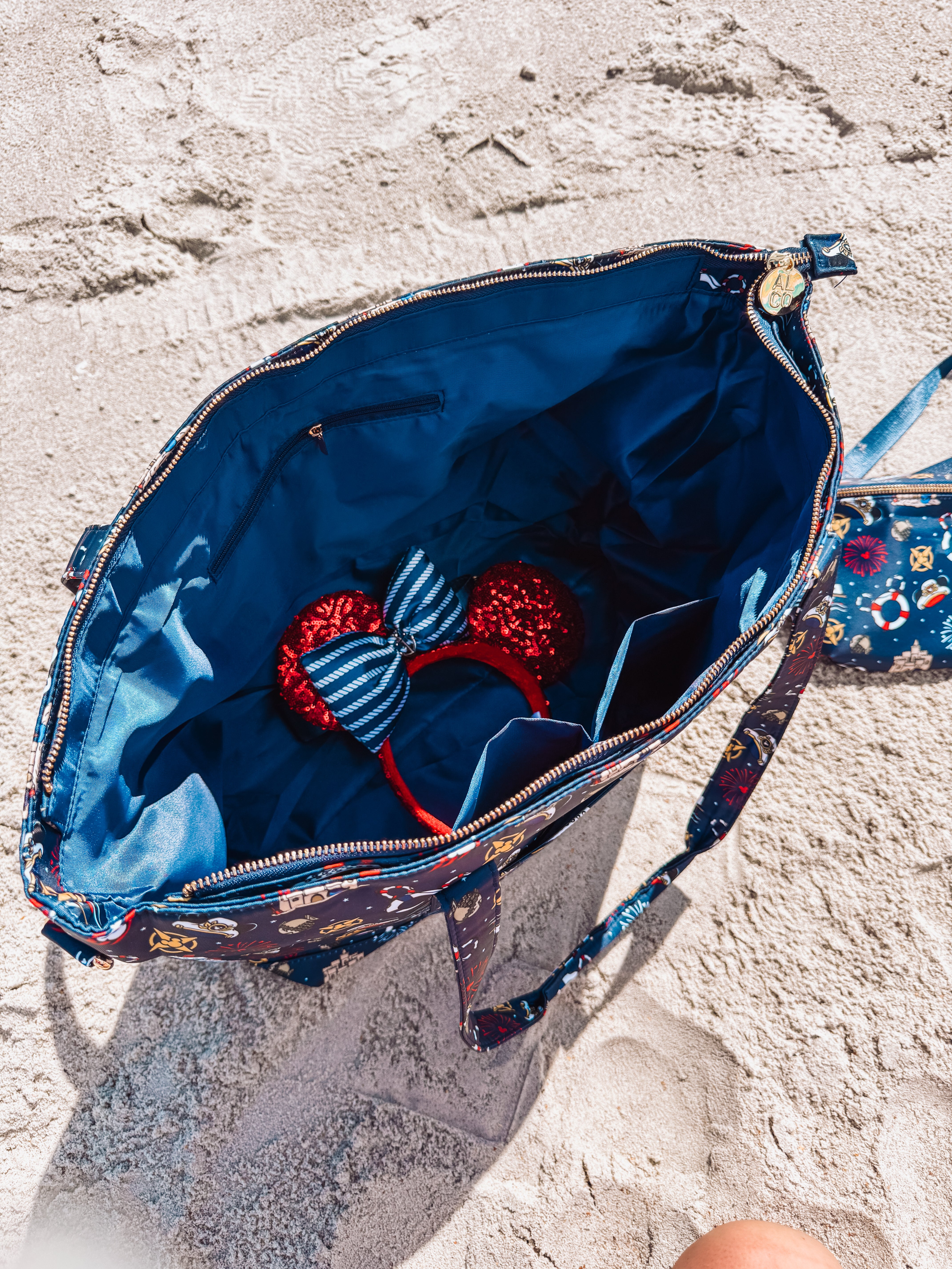 Cruise Collection Tote