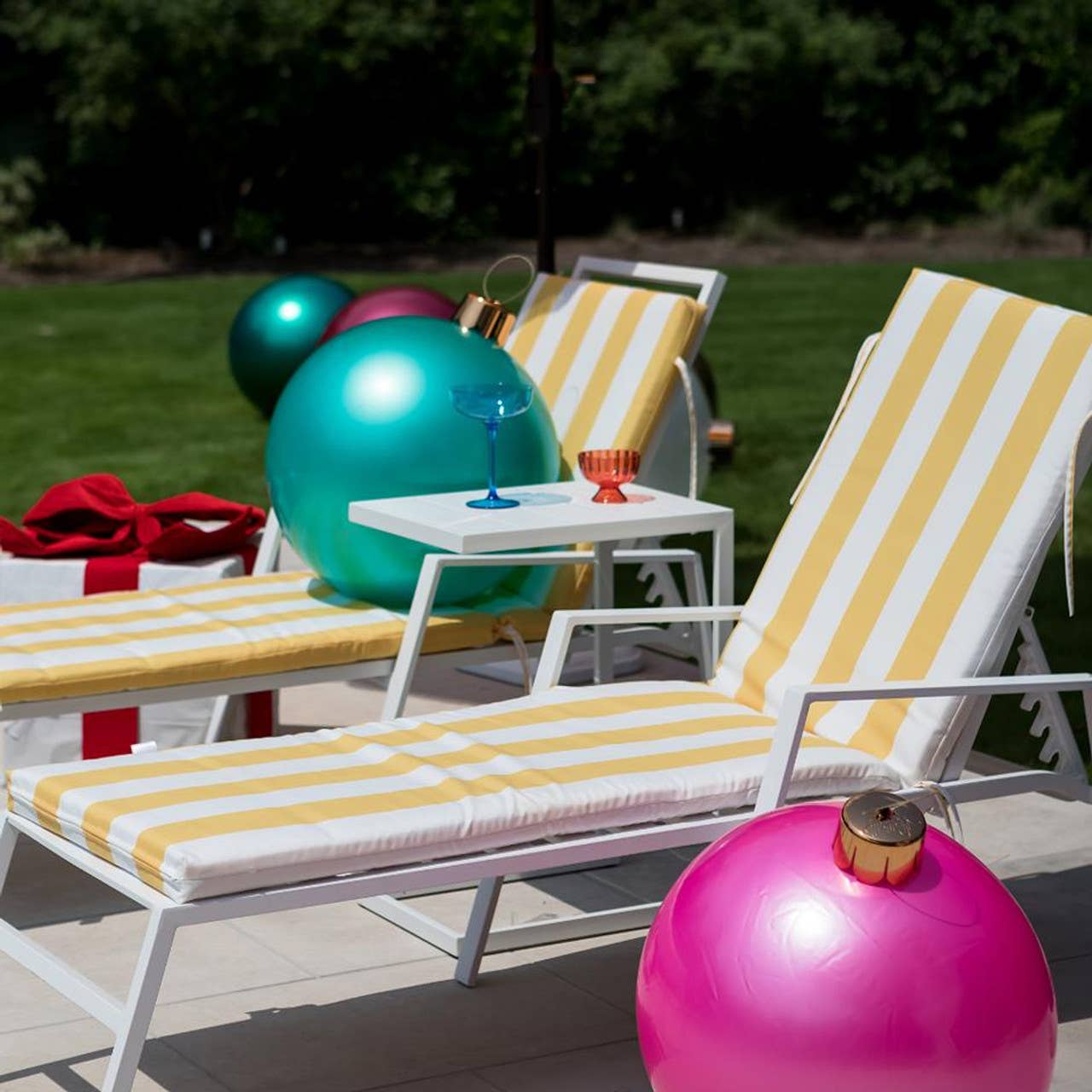 Teal Holiball® 18”