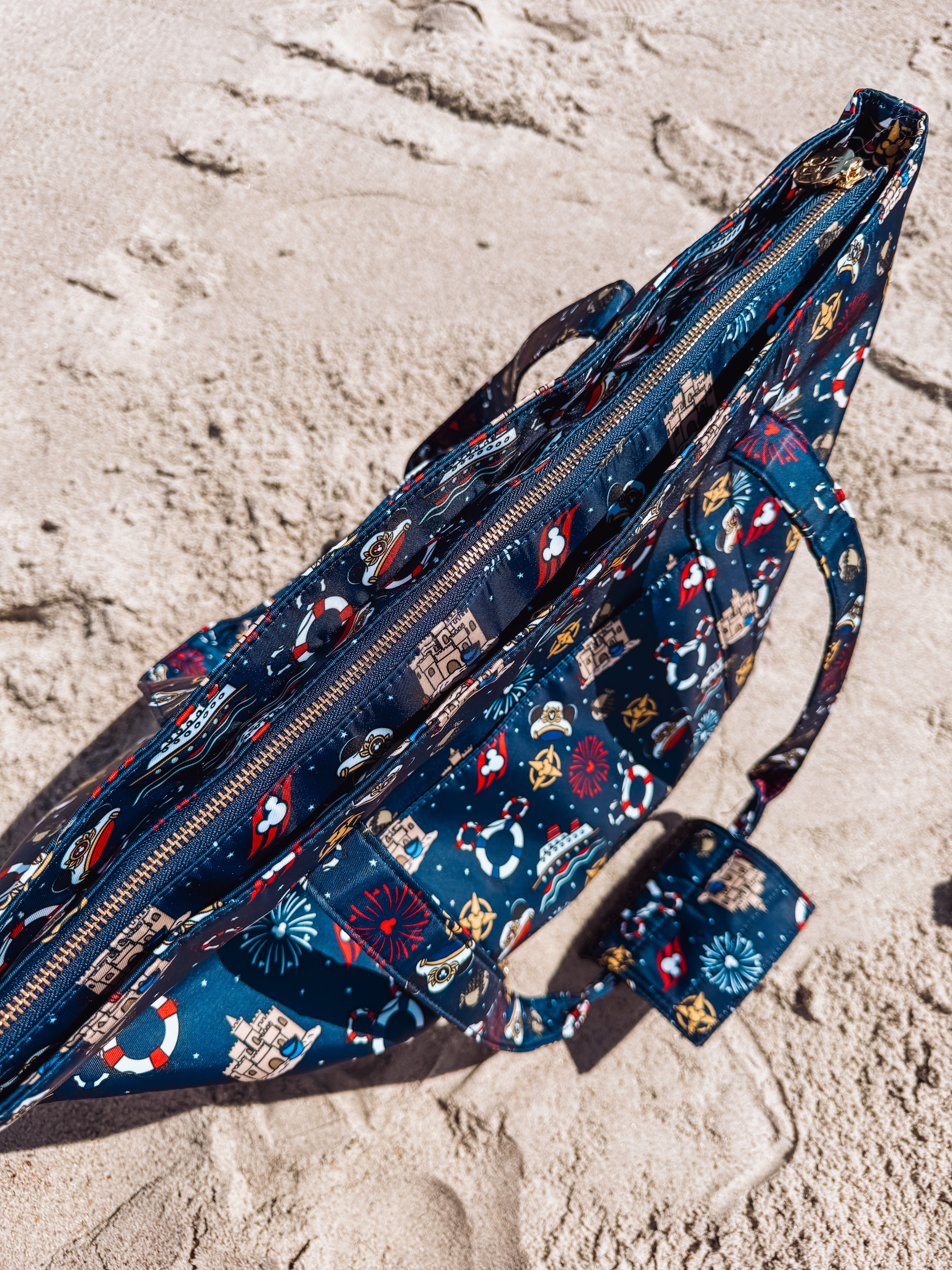 Cruise Collection Tote