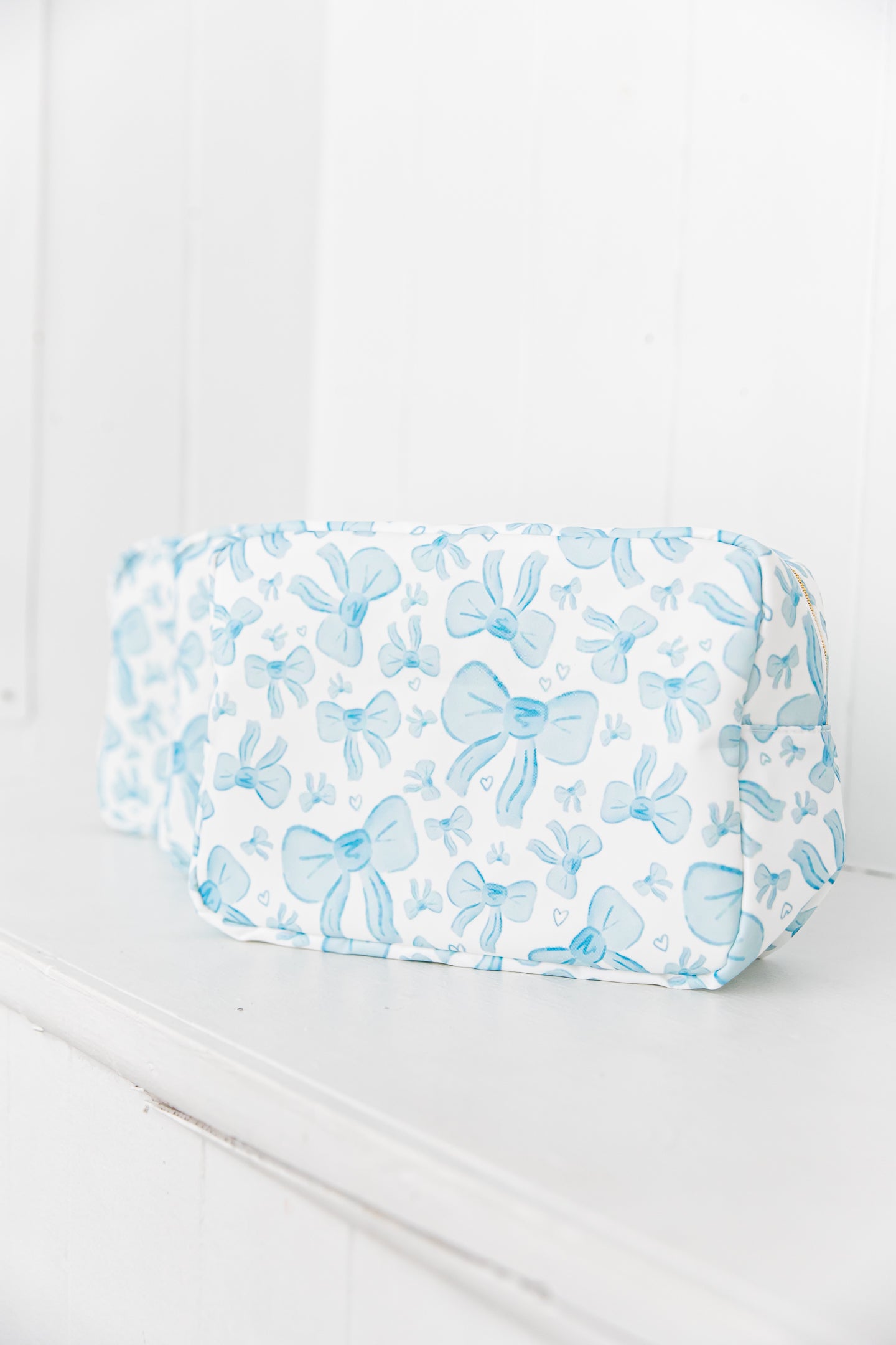 XL Blue Bows Nylon Pouch – Personalized Monogram