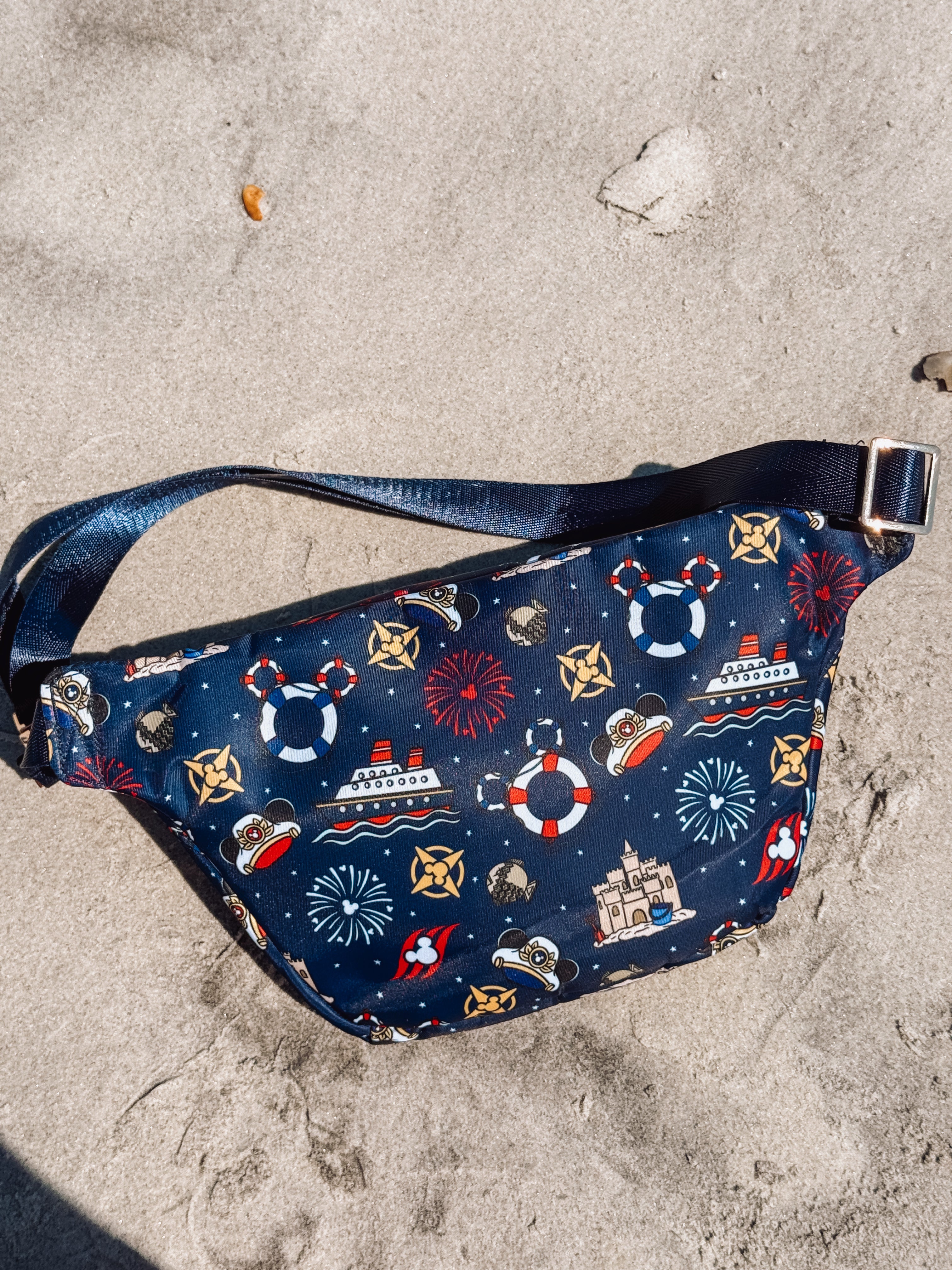 Cruise Collection Jumbo Fanny Pack