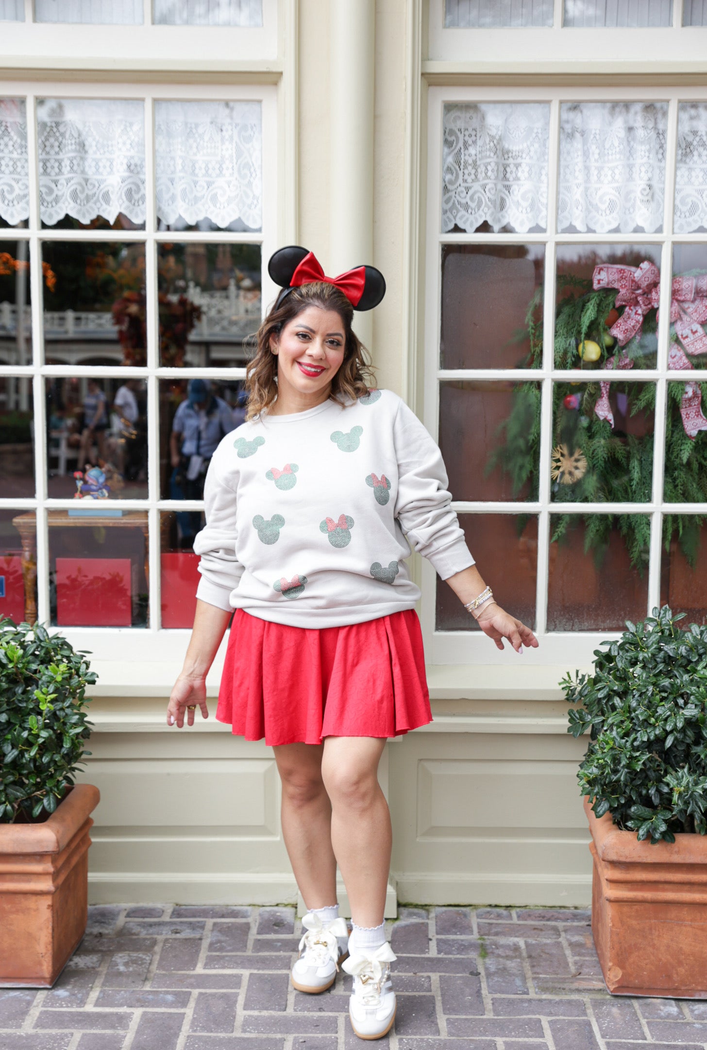 Very Merry Sparkle Mouse Sweatshirt