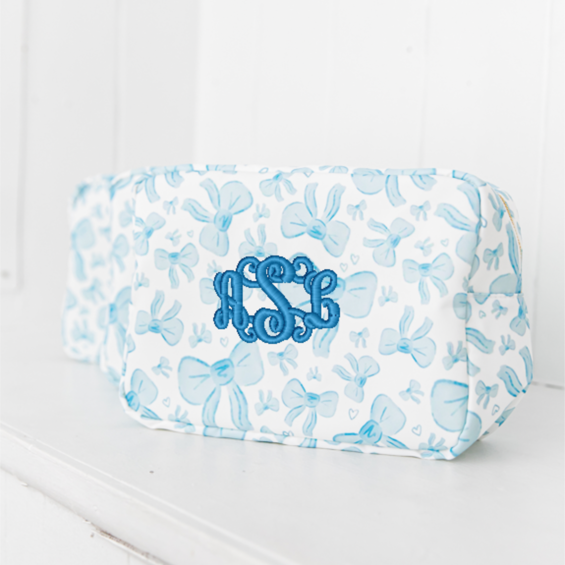 XL Blue Bows Nylon Pouch – Personalized Monogram